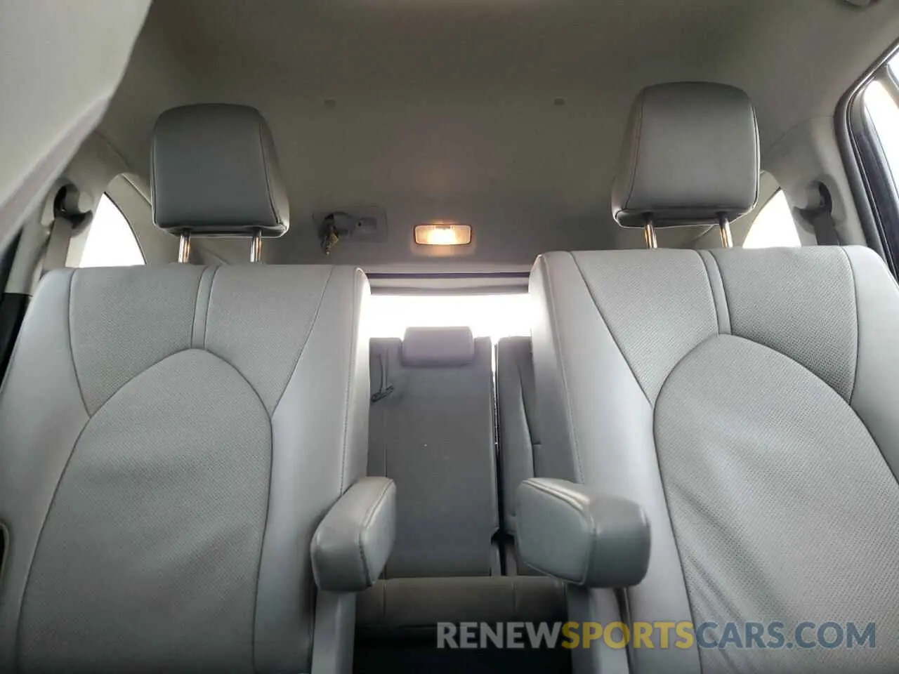10 fotografías del automóvil dañado 5TDKDRBH5PS035287 TOYOTA HIGHLANDER 2023