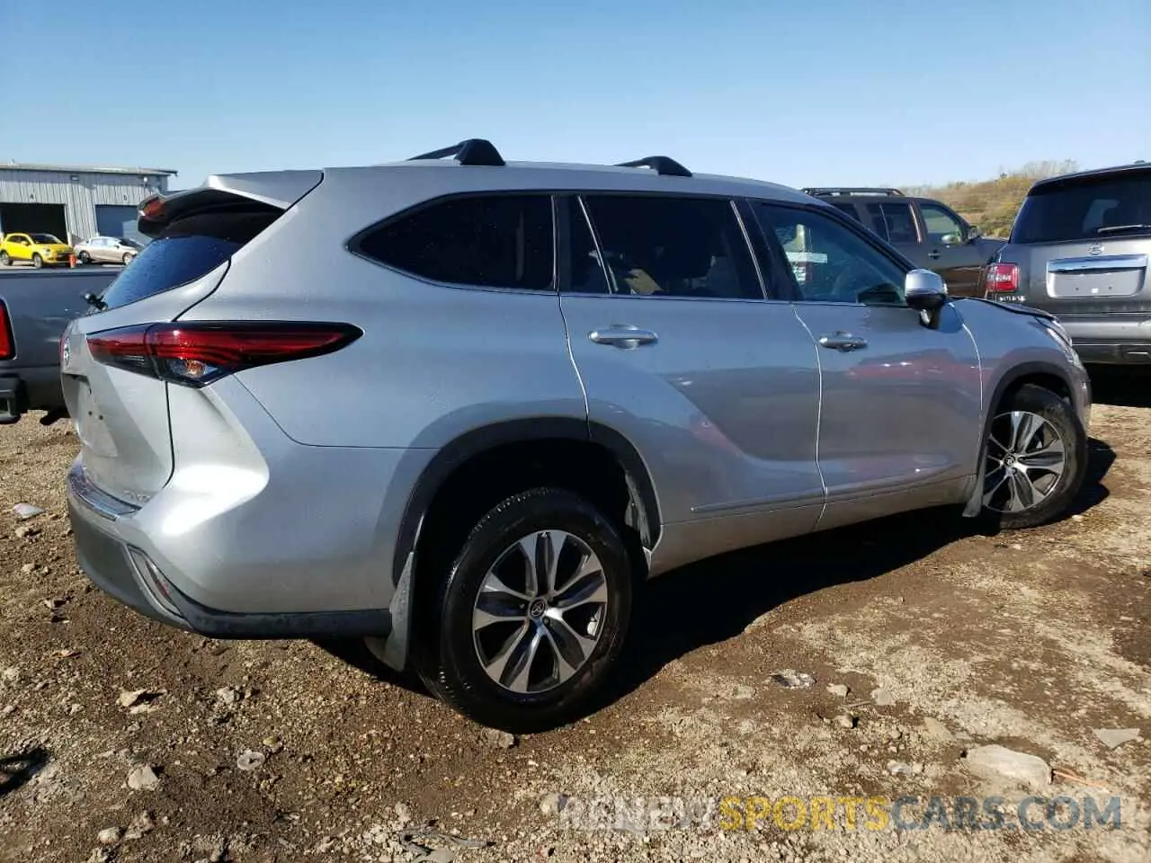 3 fotografías del automóvil dañado 5TDKDRBH5PS046760 TOYOTA HIGHLANDER 2023
