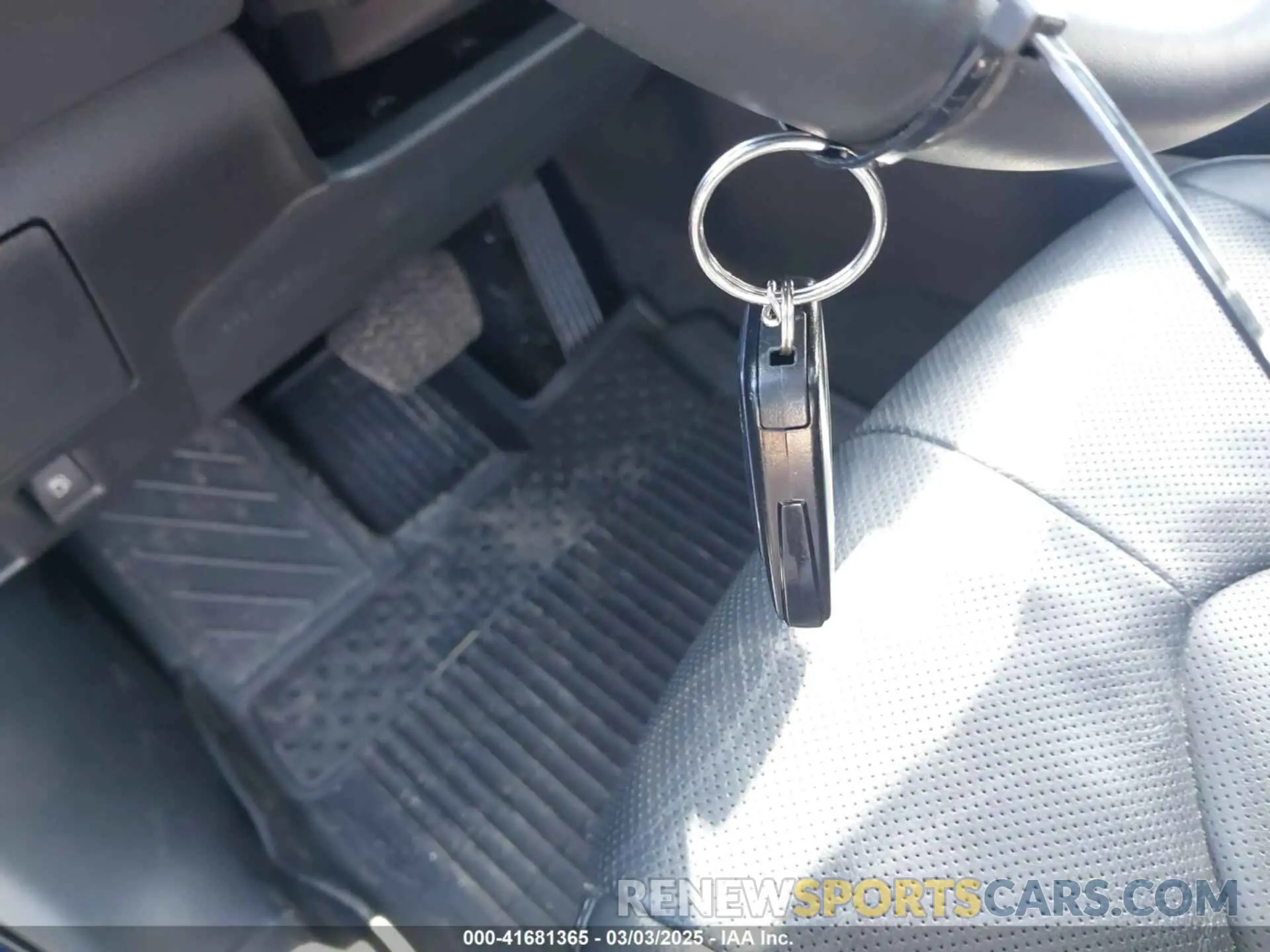 11 fotografías del automóvil dañado 5TDKDRBH6PS035508 TOYOTA HIGHLANDER 2023
