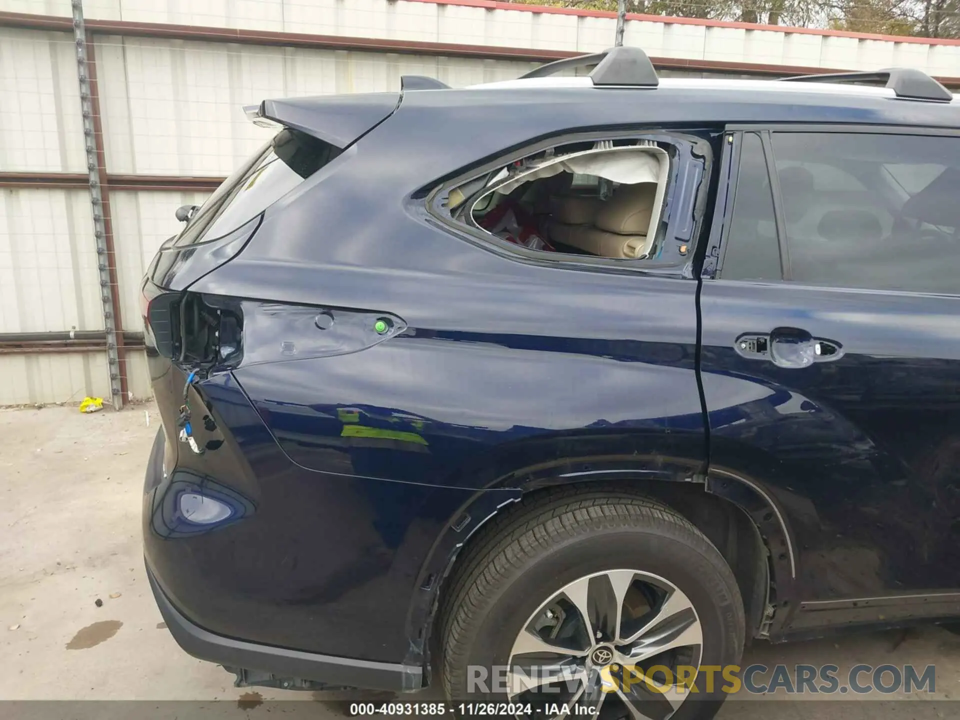 18 fotografías del automóvil dañado 5TDKDRBH7PS012979 TOYOTA HIGHLANDER 2023