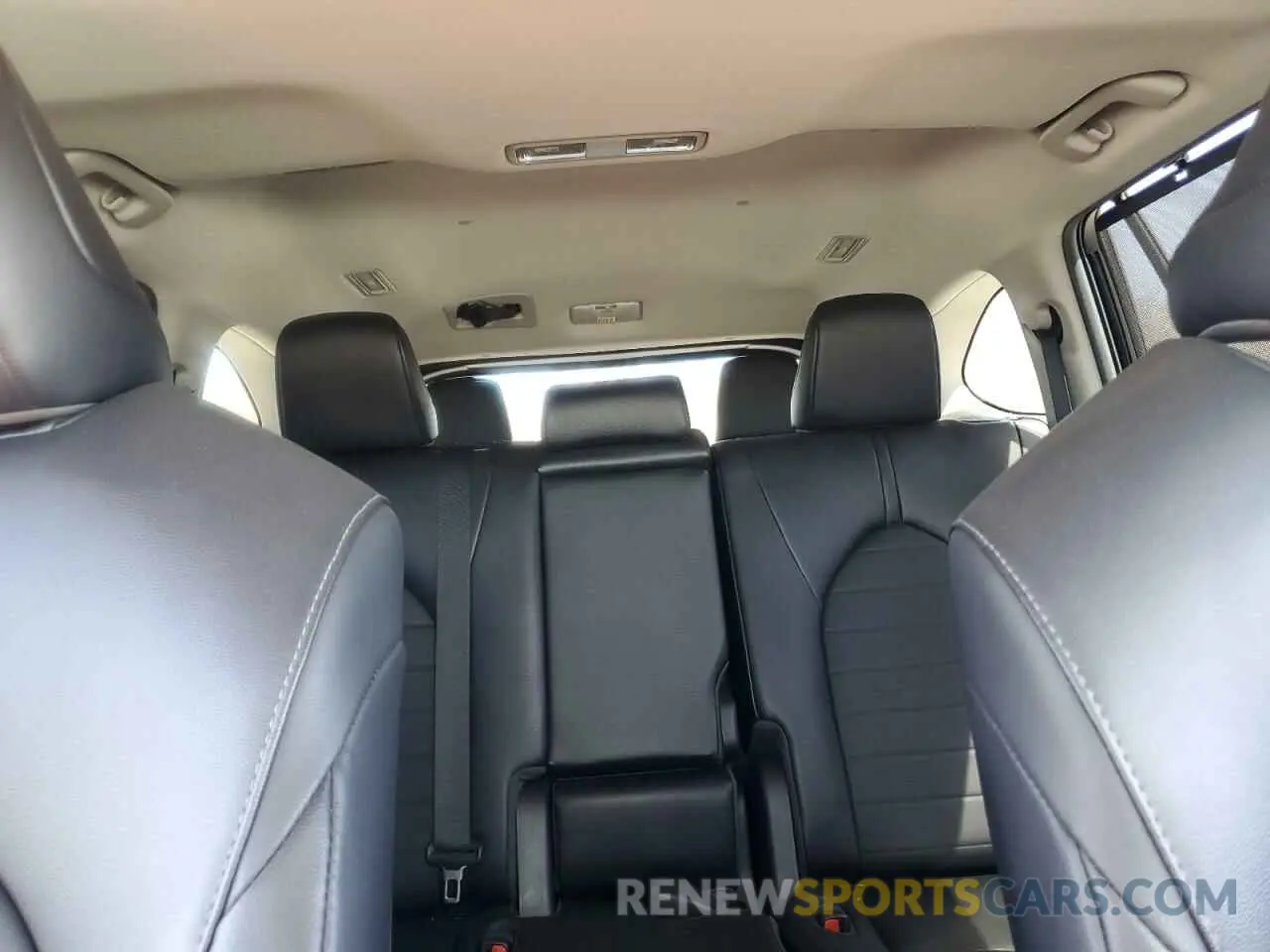 10 fotografías del automóvil dañado 5TDKDRBH7PS038675 TOYOTA HIGHLANDER 2023