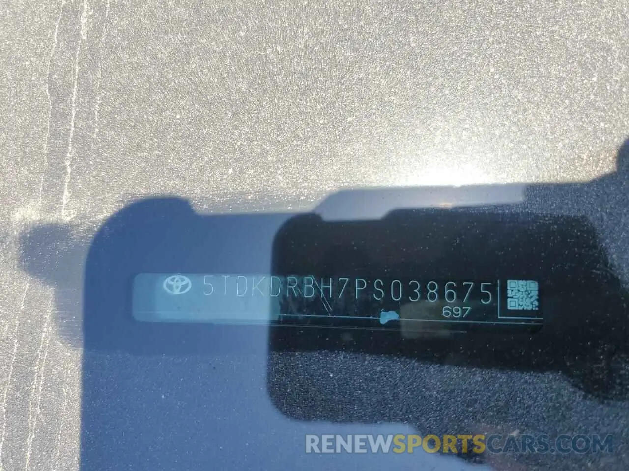 13 fotografías del automóvil dañado 5TDKDRBH7PS038675 TOYOTA HIGHLANDER 2023