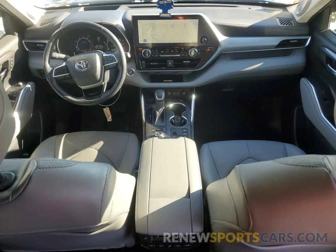 8 fotografías del automóvil dañado 5TDKDRBH7PS040958 TOYOTA HIGHLANDER 2023