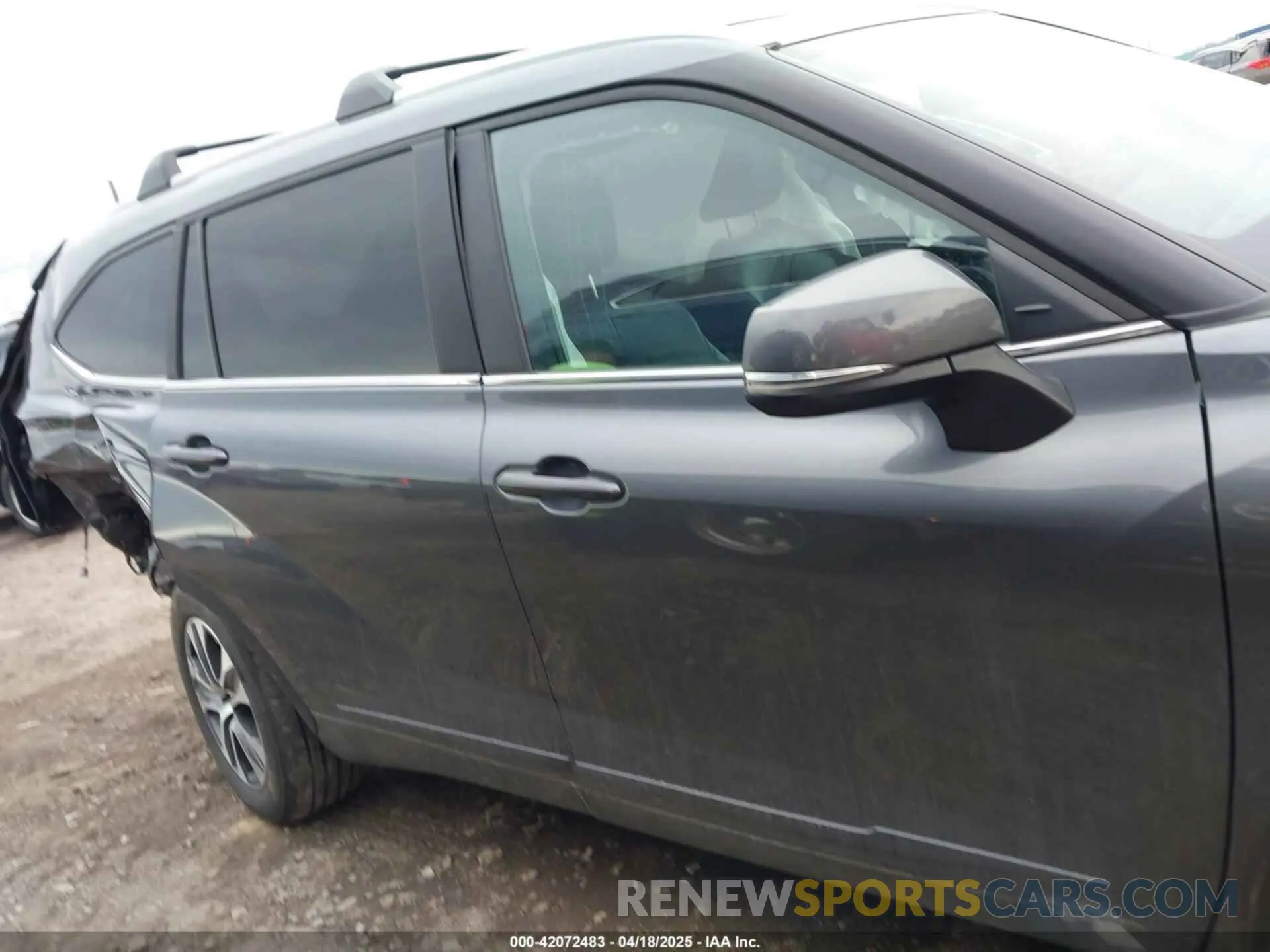 13 fotografías del automóvil dañado 5TDKDRBH7PS044010 TOYOTA HIGHLANDER 2023