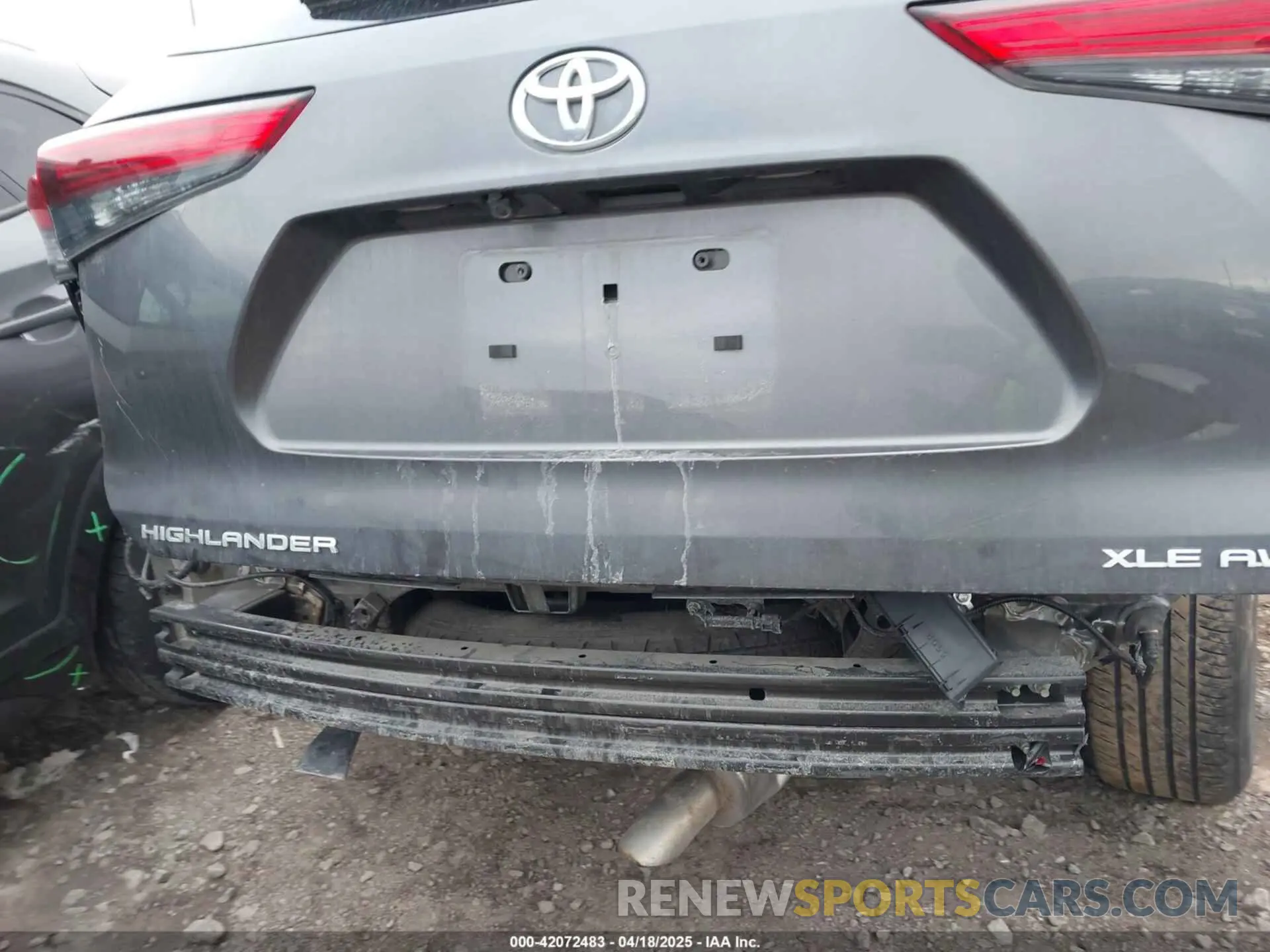 17 fotografías del automóvil dañado 5TDKDRBH7PS044010 TOYOTA HIGHLANDER 2023