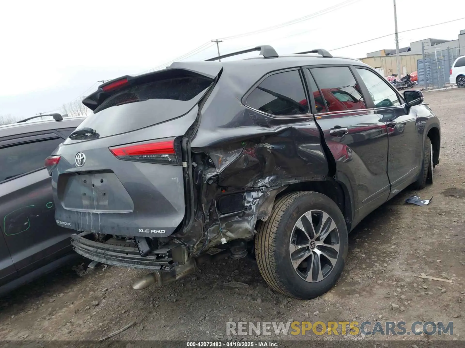 4 fotografías del automóvil dañado 5TDKDRBH7PS044010 TOYOTA HIGHLANDER 2023