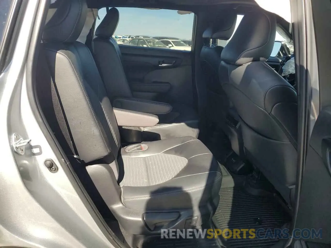 10 fotografías del automóvil dañado 5TDKDRBH7PS507456 TOYOTA HIGHLANDER 2023