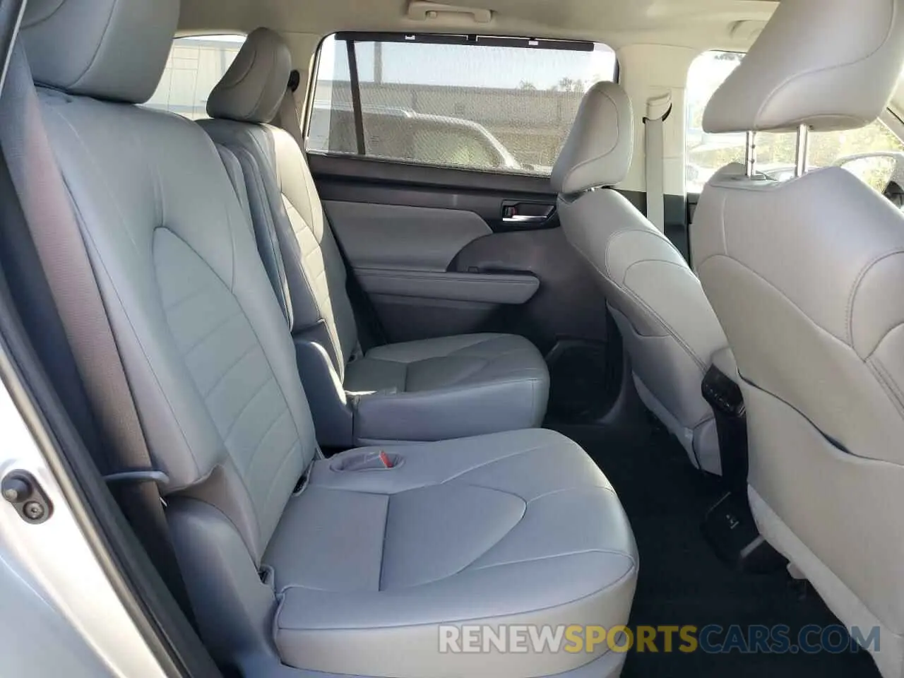 11 fotografías del automóvil dañado 5TDKDRBH8PS025000 TOYOTA HIGHLANDER 2023