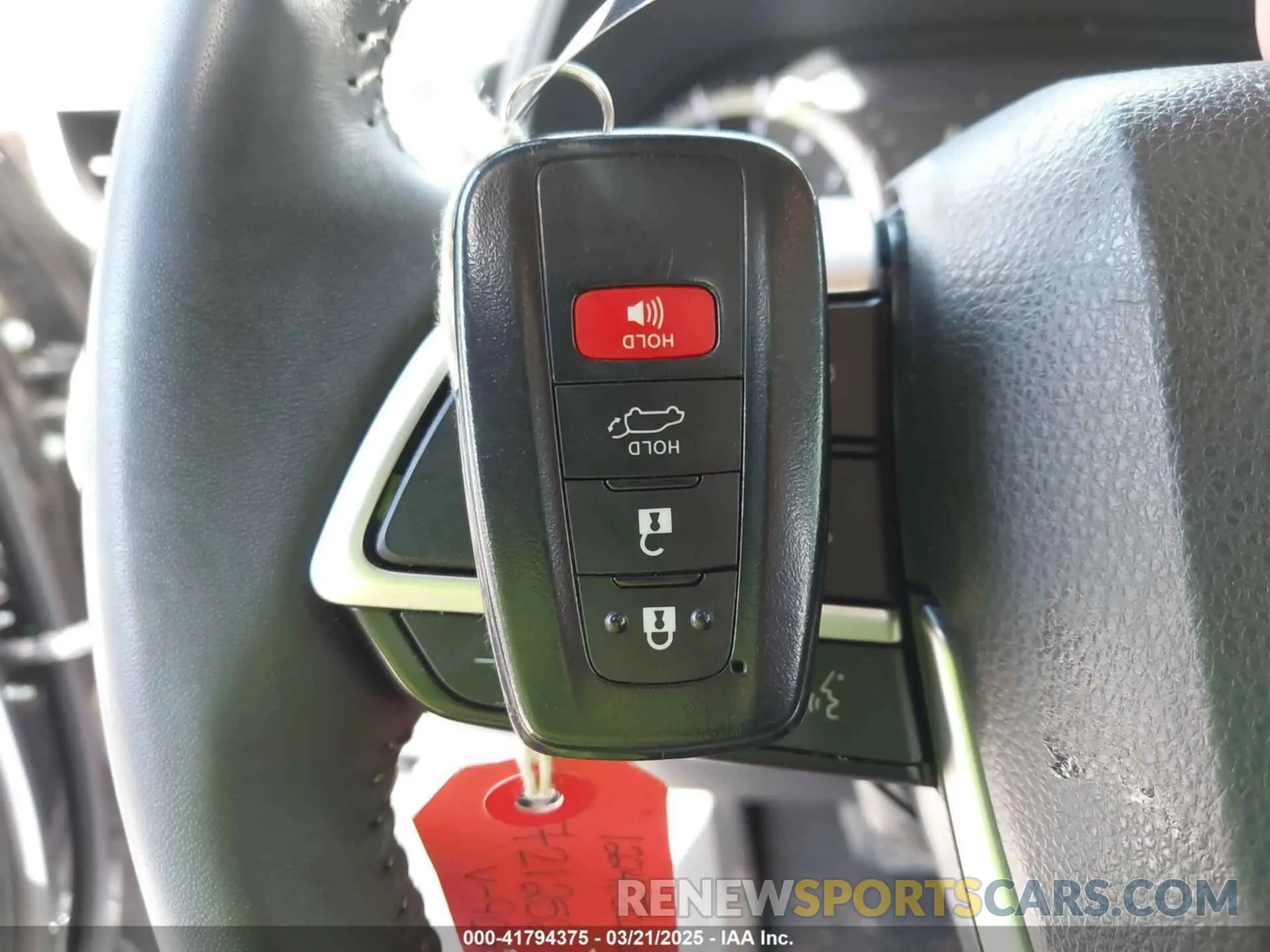 11 fotografías del automóvil dañado 5TDKDRBH8PS039060 TOYOTA HIGHLANDER 2023