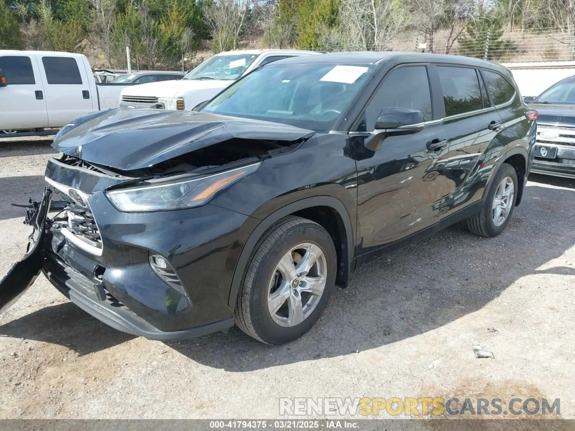 2 fotografías del automóvil dañado 5TDKDRBH8PS039060 TOYOTA HIGHLANDER 2023