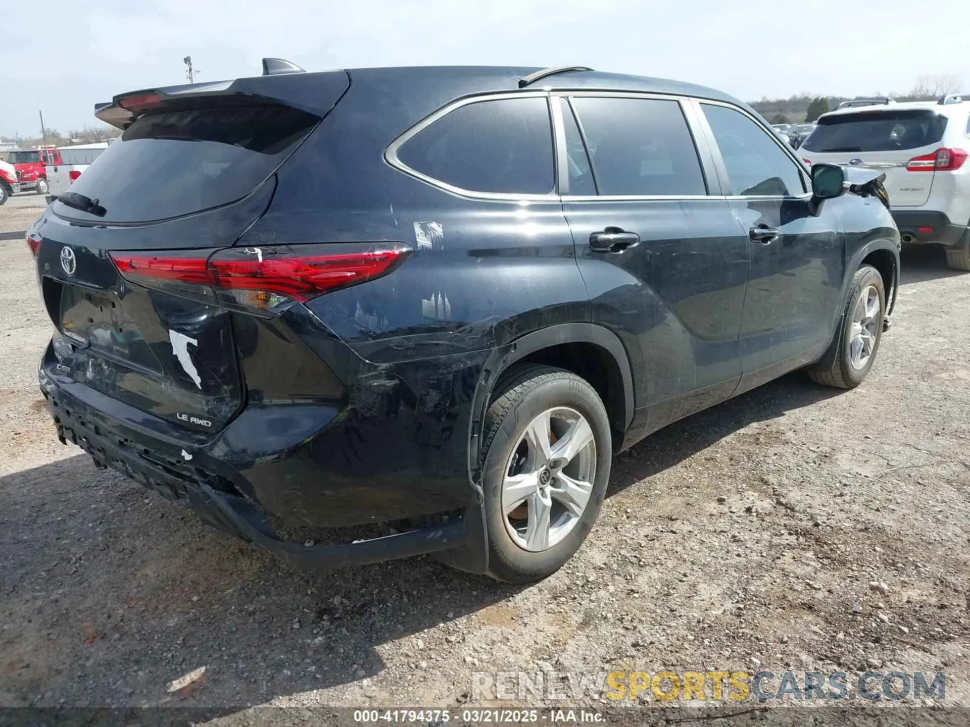 4 fotografías del automóvil dañado 5TDKDRBH8PS039060 TOYOTA HIGHLANDER 2023