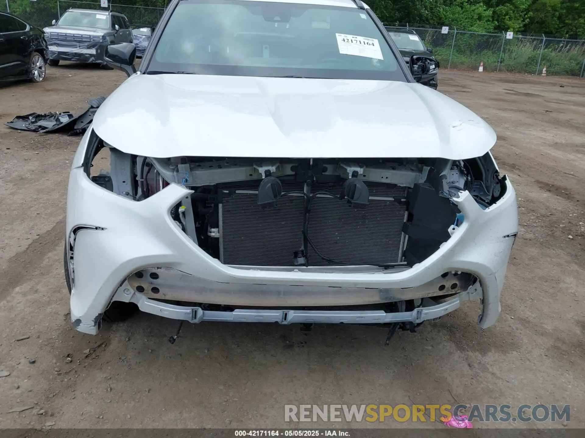 6 fotografías del automóvil dañado 5TDKDRBH9PS014622 TOYOTA HIGHLANDER 2023