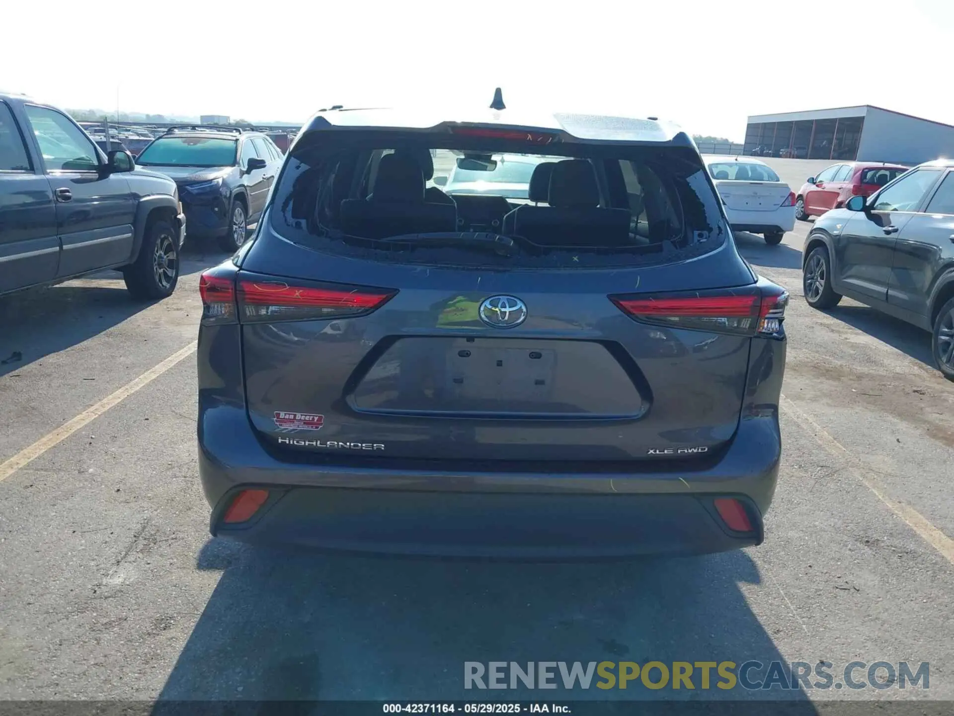 6 fotografías del automóvil dañado 5TDKDRBH9PS043442 TOYOTA HIGHLANDER 2023