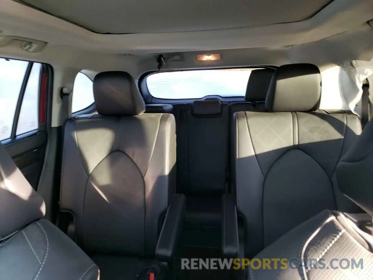 10 fotografías del automóvil dañado 5TDKDRBHXPS026634 TOYOTA HIGHLANDER 2023
