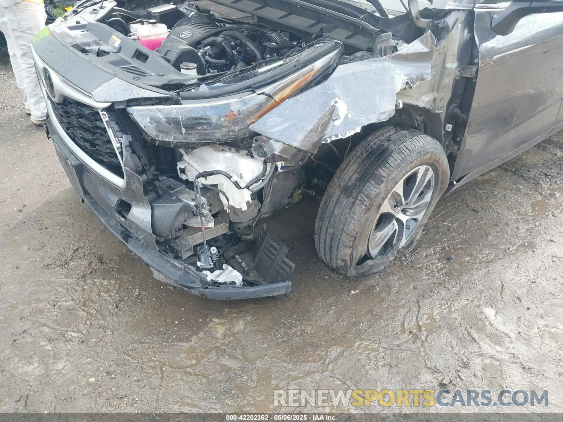 18 fotografías del automóvil dañado 5TDKDRBHXPS032904 TOYOTA HIGHLANDER 2023