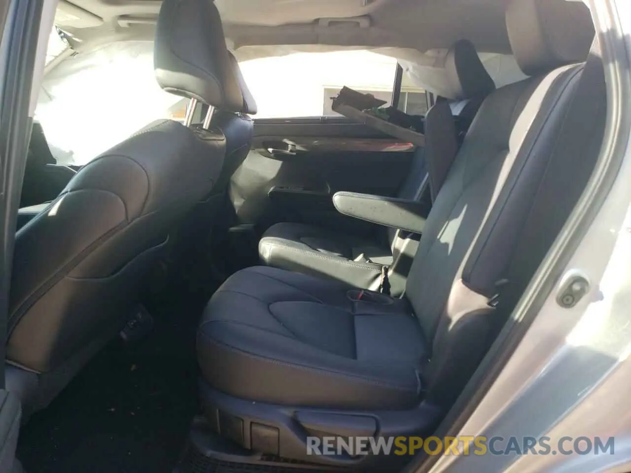 11 fotografías del automóvil dañado 5TDXBRCH6PS602231 TOYOTA HIGHLANDER 2023
