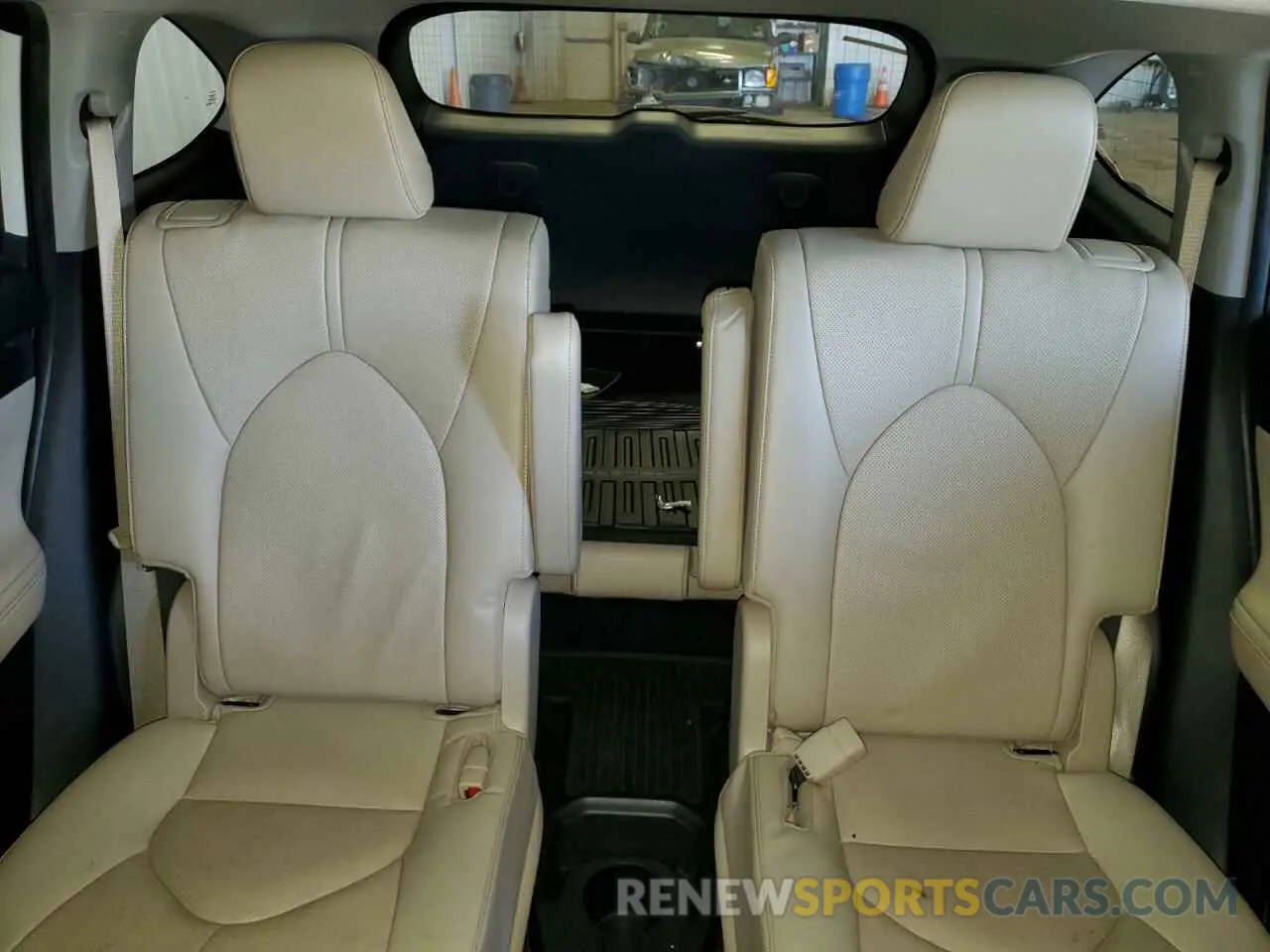10 fotografías del automóvil dañado 5TDXBRCH8PS111160 TOYOTA HIGHLANDER 2023