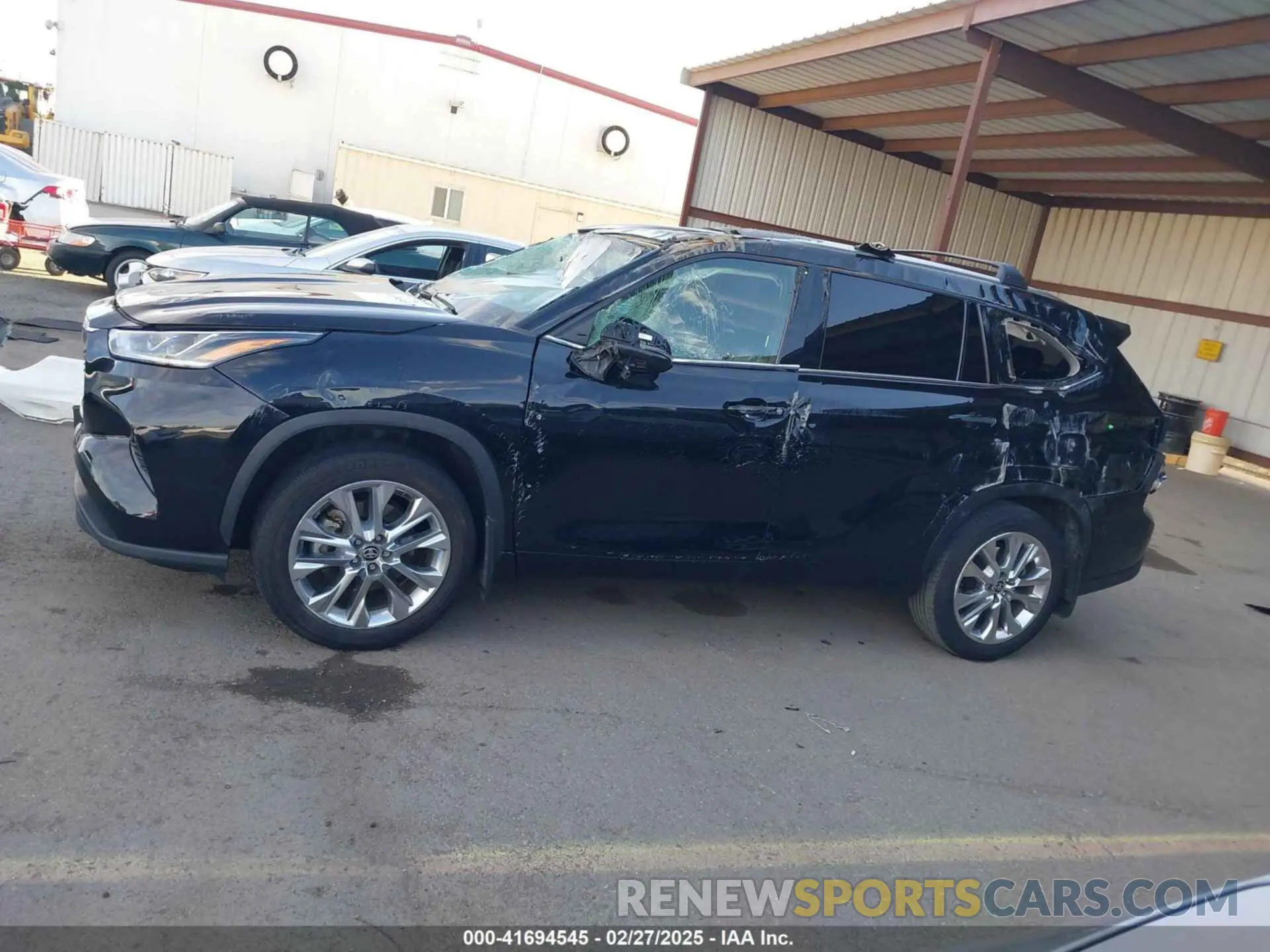 14 fotografías del automóvil dañado 5TDYARAH5PS022947 TOYOTA HIGHLANDER 2023