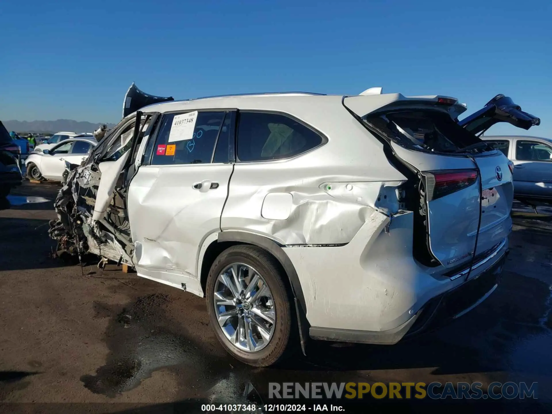 3 fotografías del automóvil dañado 5TDYARAH7PS018401 TOYOTA HIGHLANDER 2023