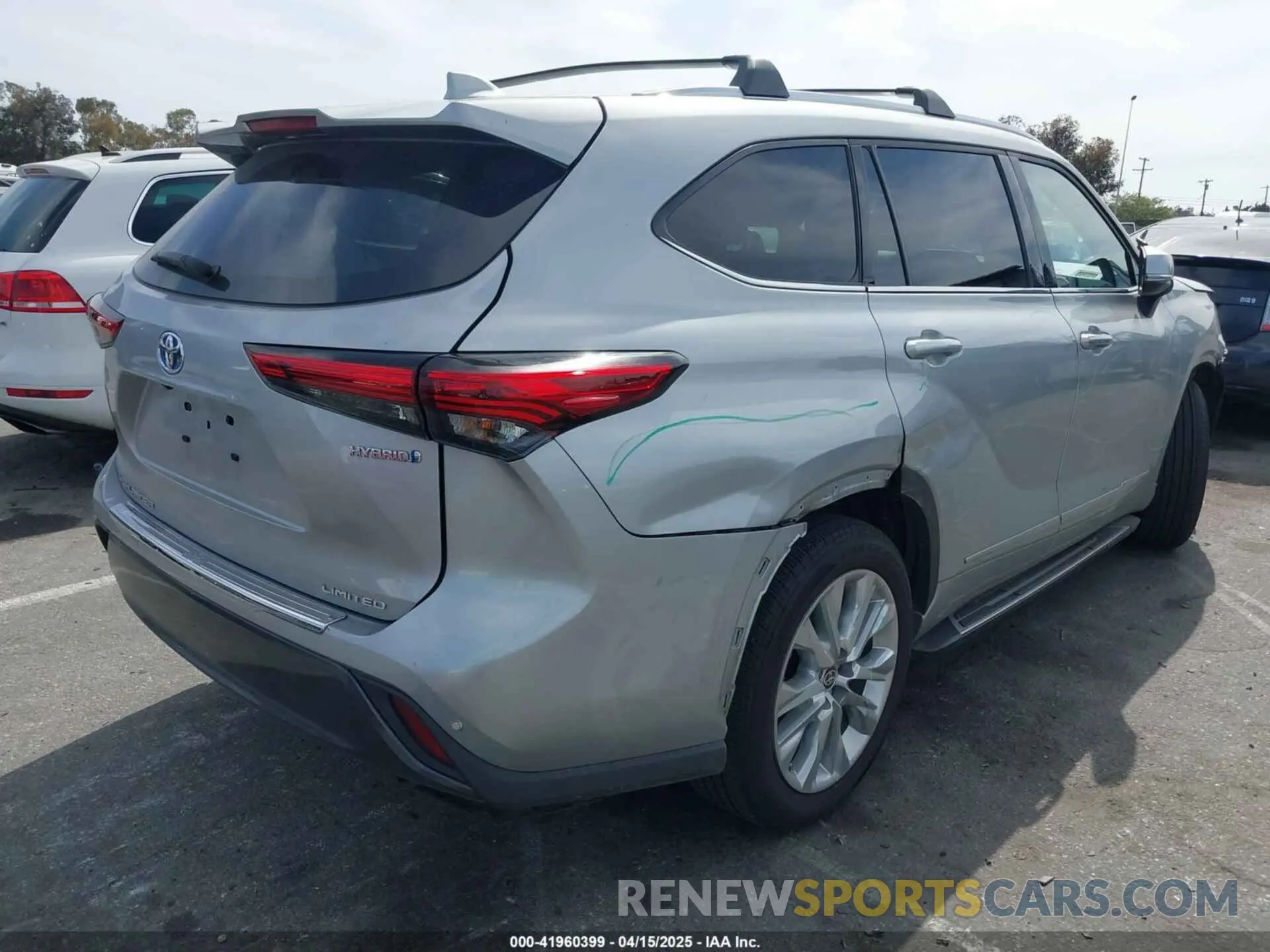 4 fotografías del automóvil dañado 5TDYARAH9PS523498 TOYOTA HIGHLANDER 2023