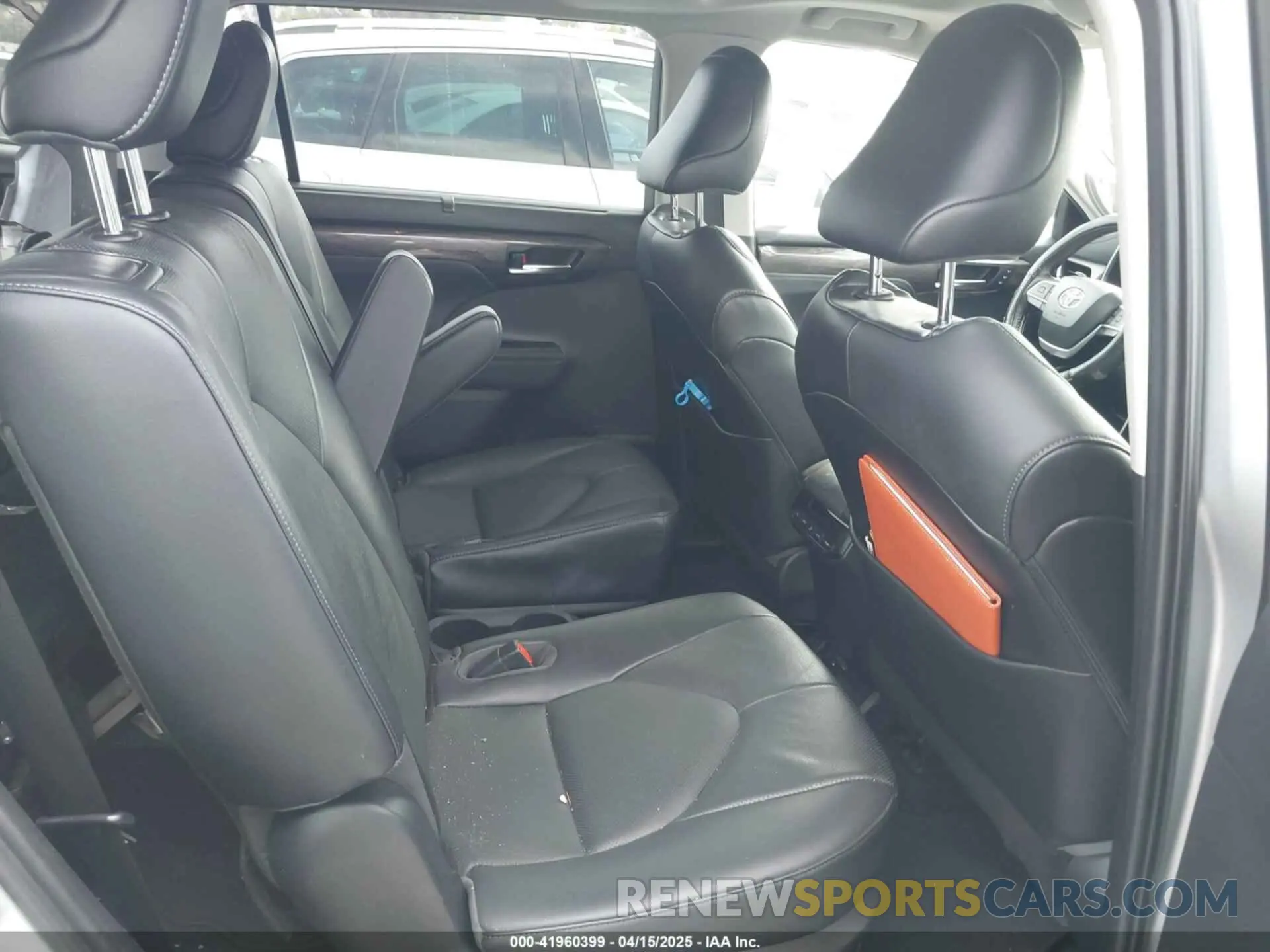 8 fotografías del automóvil dañado 5TDYARAH9PS523498 TOYOTA HIGHLANDER 2023