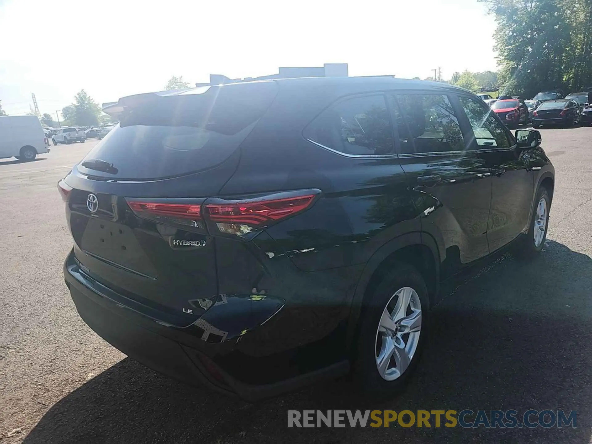 11 fotografías del automóvil dañado 5TDZARAH2PS527025 TOYOTA HIGHLANDER 2023
