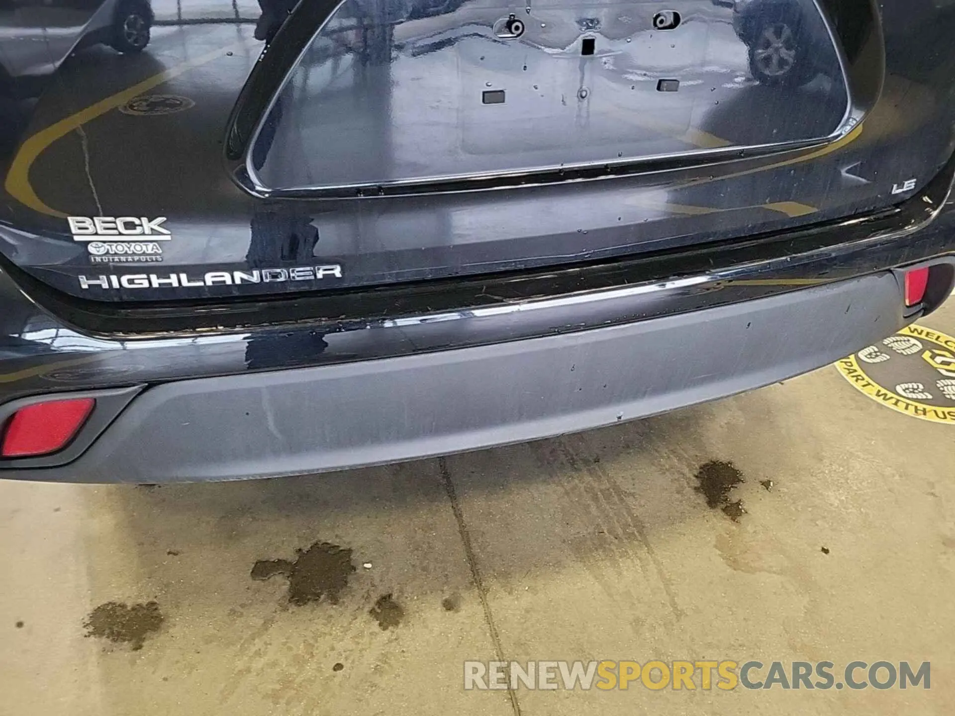 13 fotografías del automóvil dañado 5TDZARAH2PS527025 TOYOTA HIGHLANDER 2023