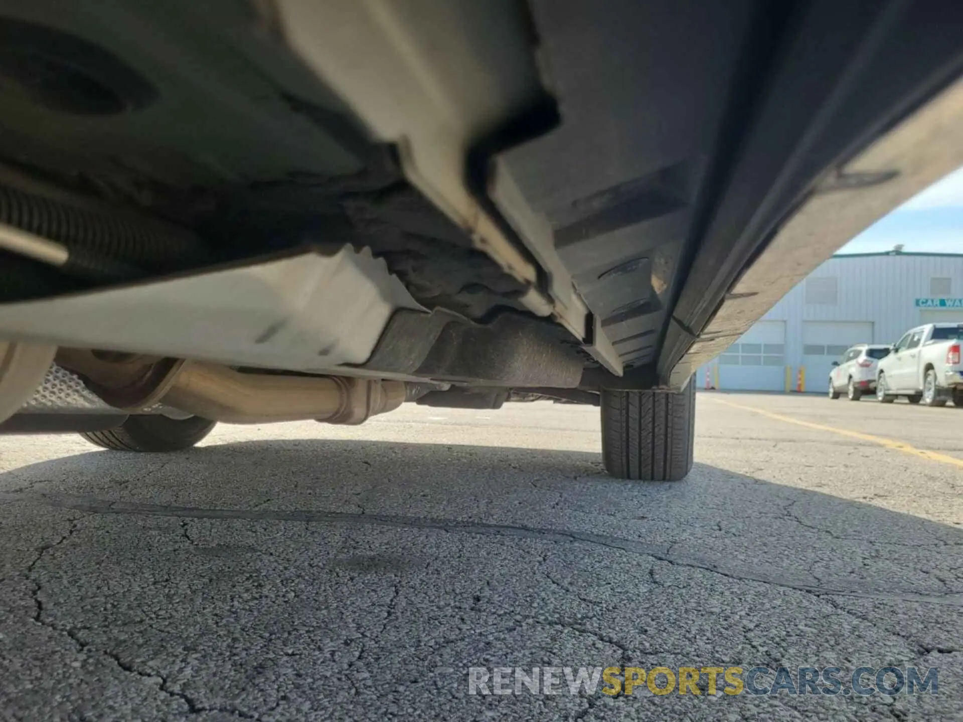 3 fotografías del automóvil dañado 5TDZARAHXPS527564 TOYOTA HIGHLANDER 2023