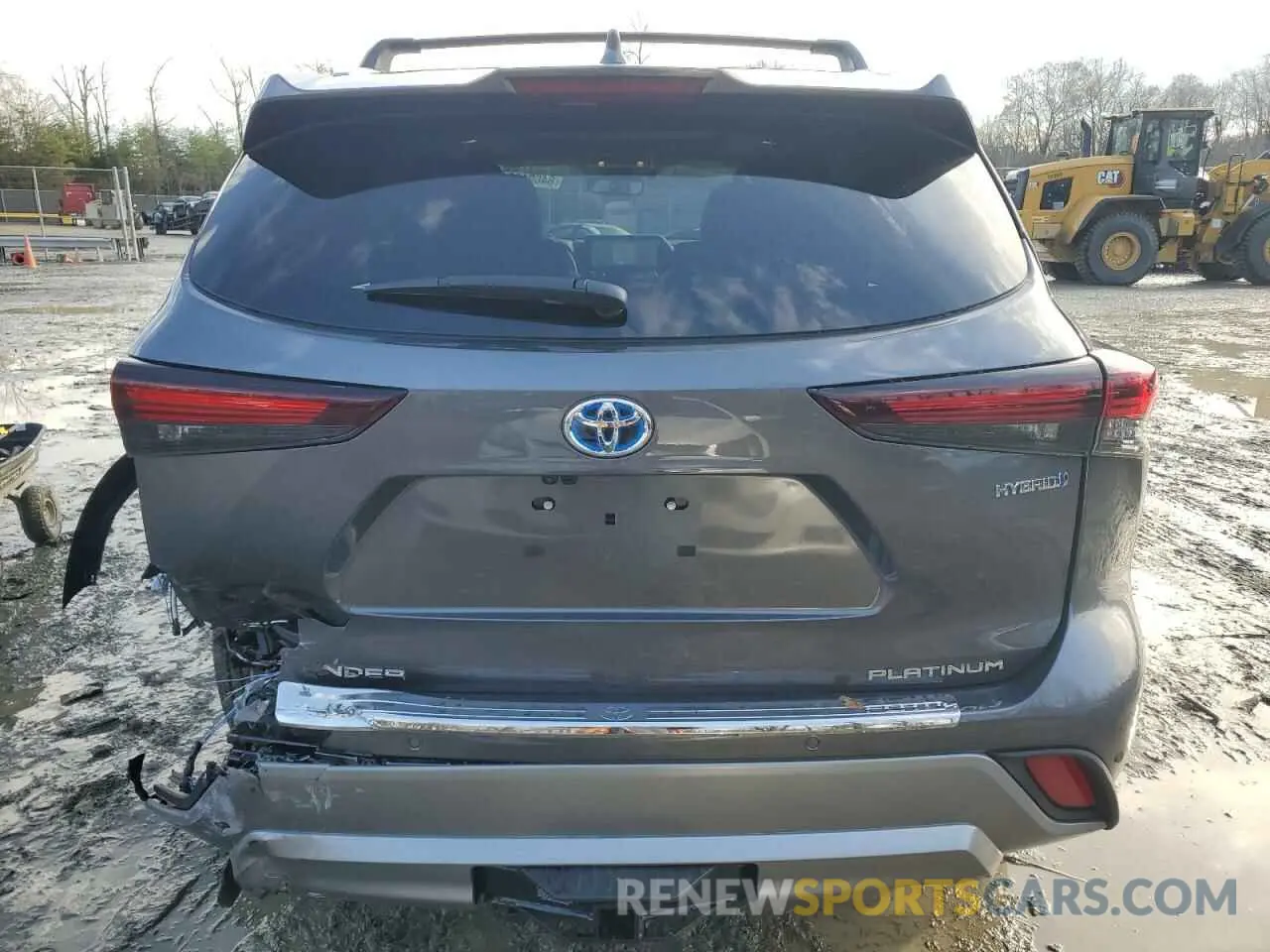 6 fotografías del automóvil dañado 5TDEBRCH1RS640069 TOYOTA HIGHLANDER 2024