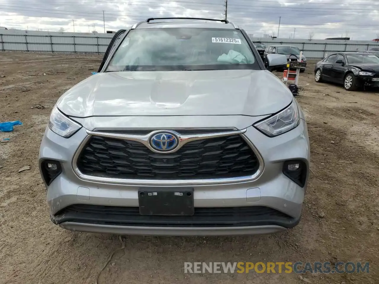 5 fotografías del automóvil dañado 5TDEBRCH6RS608332 TOYOTA HIGHLANDER 2024