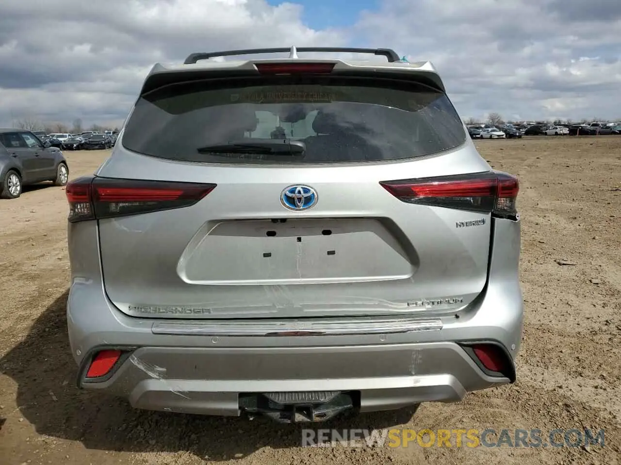 6 fotografías del automóvil dañado 5TDEBRCH6RS608332 TOYOTA HIGHLANDER 2024