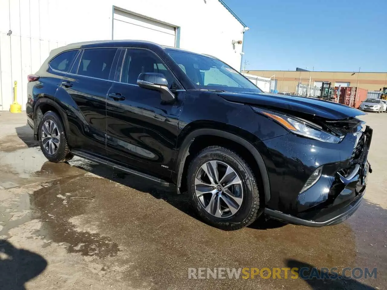 4 fotografías del automóvil dañado 5TDKBRCH2RS632792 TOYOTA HIGHLANDER 2024