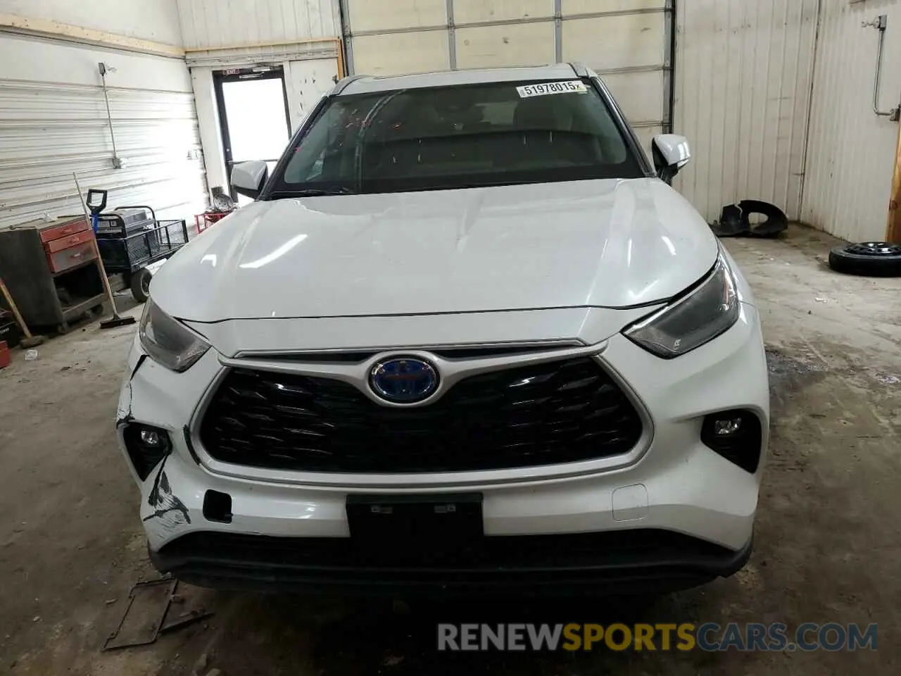 5 fotografías del automóvil dañado 5TDKBRCH4RS610938 TOYOTA HIGHLANDER 2024