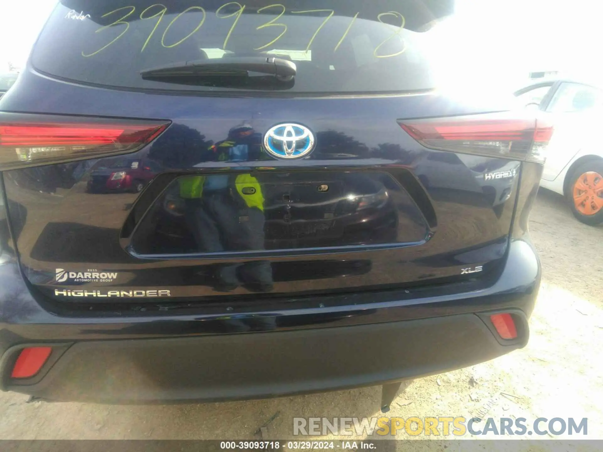 17 fotografías del automóvil dañado 5TDKBRCH5RS603903 TOYOTA HIGHLANDER 2024