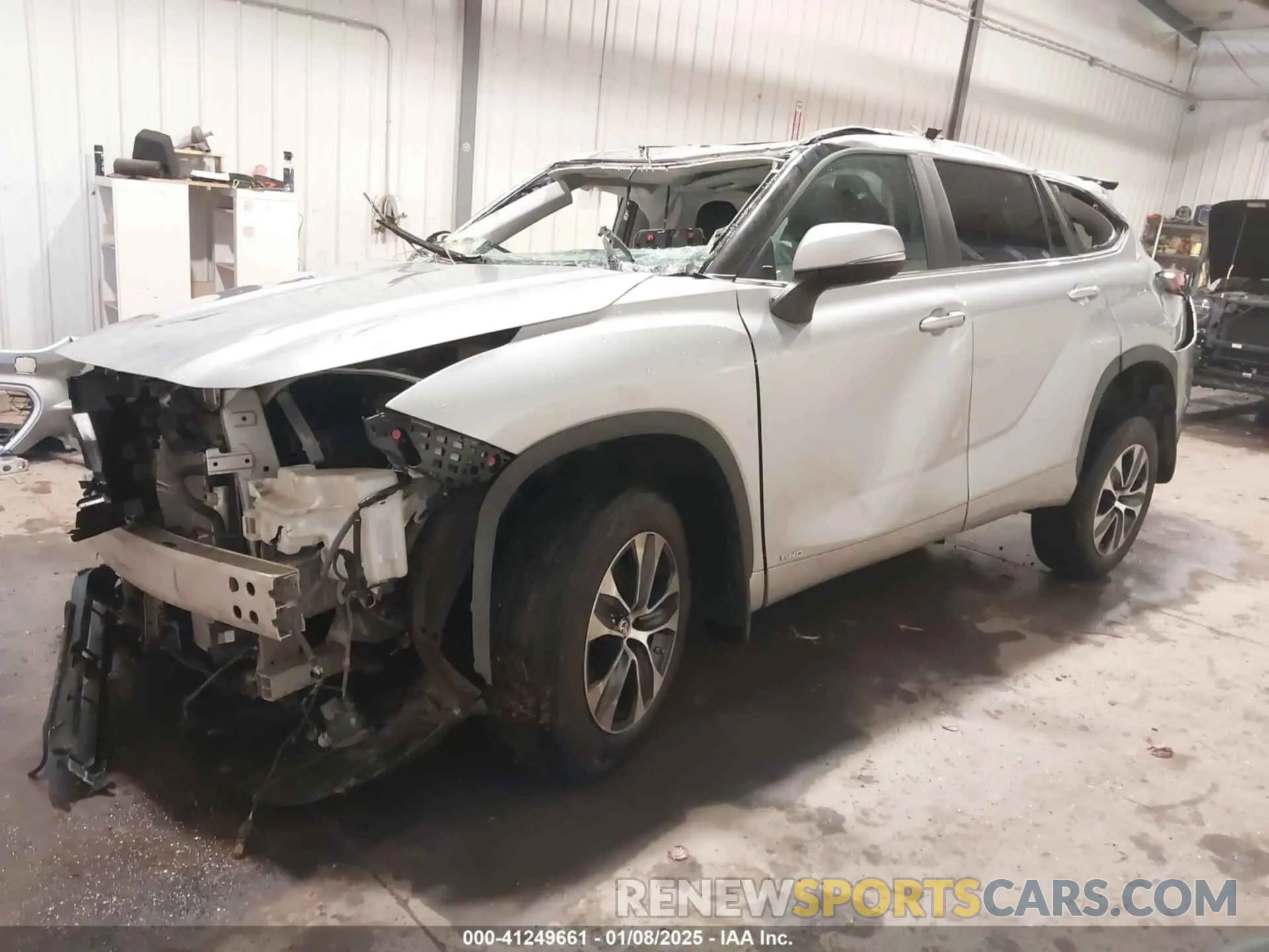 2 fotografías del automóvil dañado 5TDKBRCH8RS607251 TOYOTA HIGHLANDER 2024