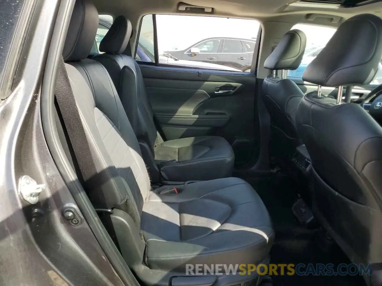 12 fotografías del automóvil dañado 5TDKBRCH8RS638483 TOYOTA HIGHLANDER 2024