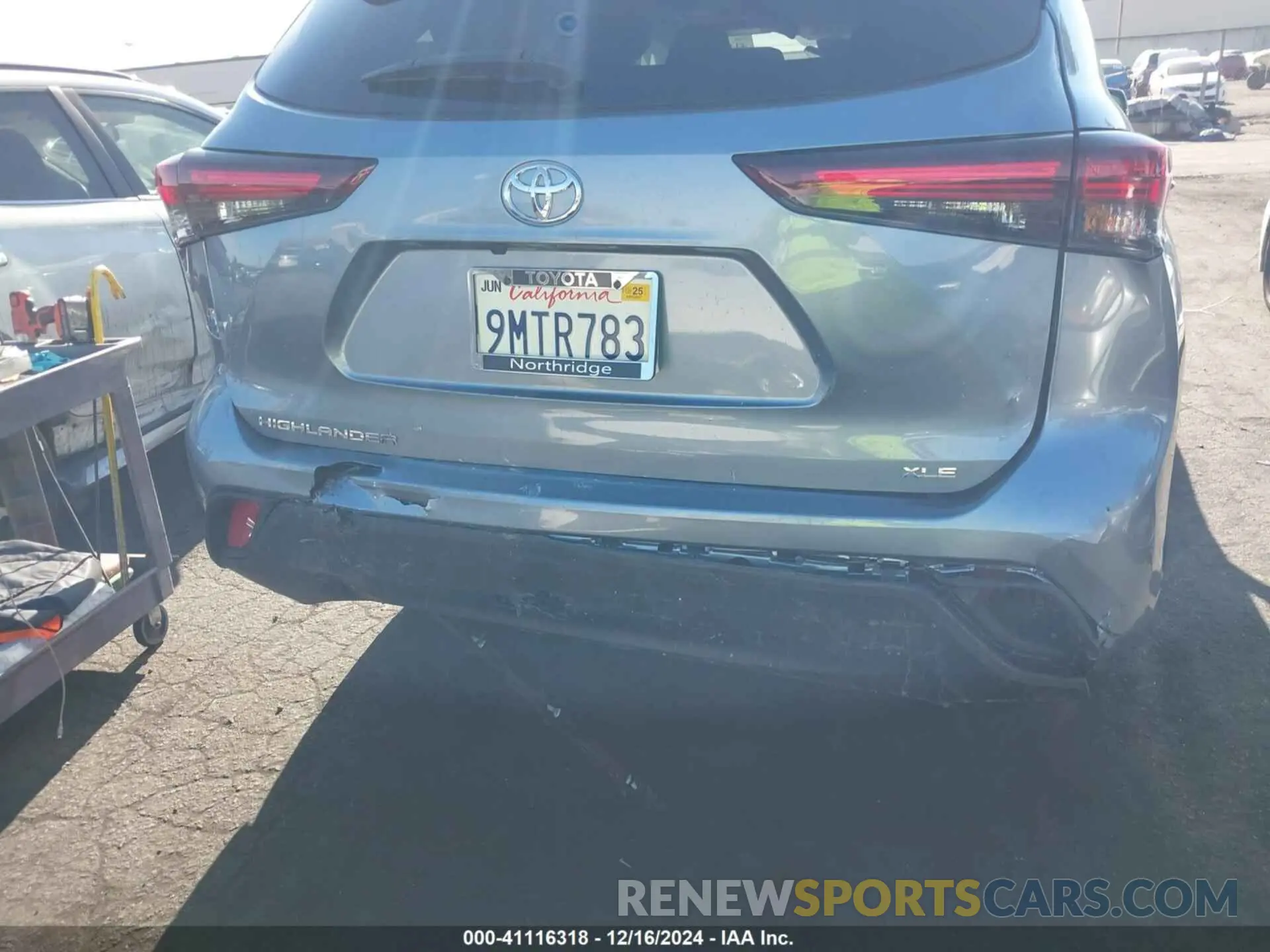 17 fotografías del automóvil dañado 5TDKDRAH1RS535919 TOYOTA HIGHLANDER 2024