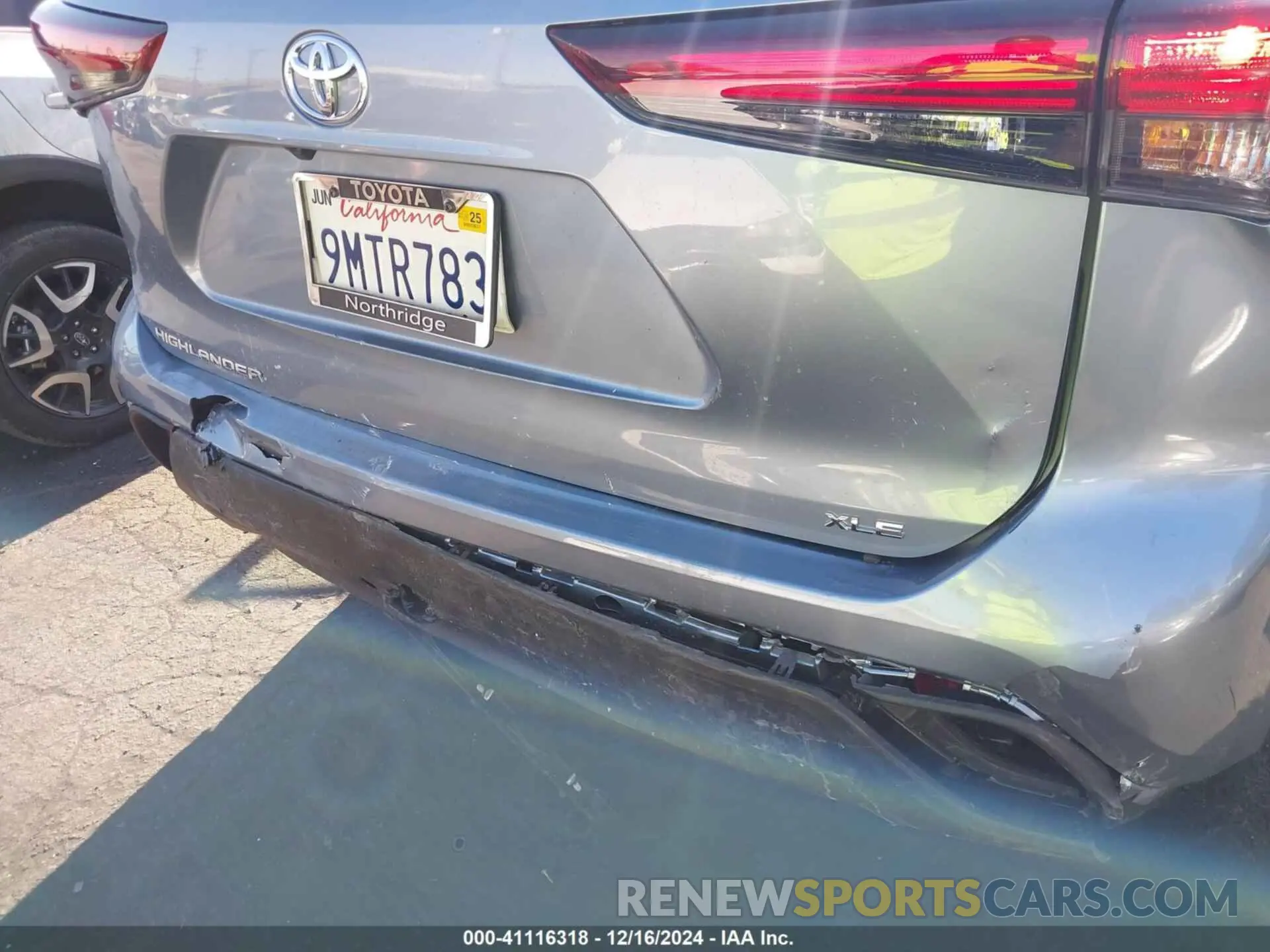 18 fotografías del automóvil dañado 5TDKDRAH1RS535919 TOYOTA HIGHLANDER 2024