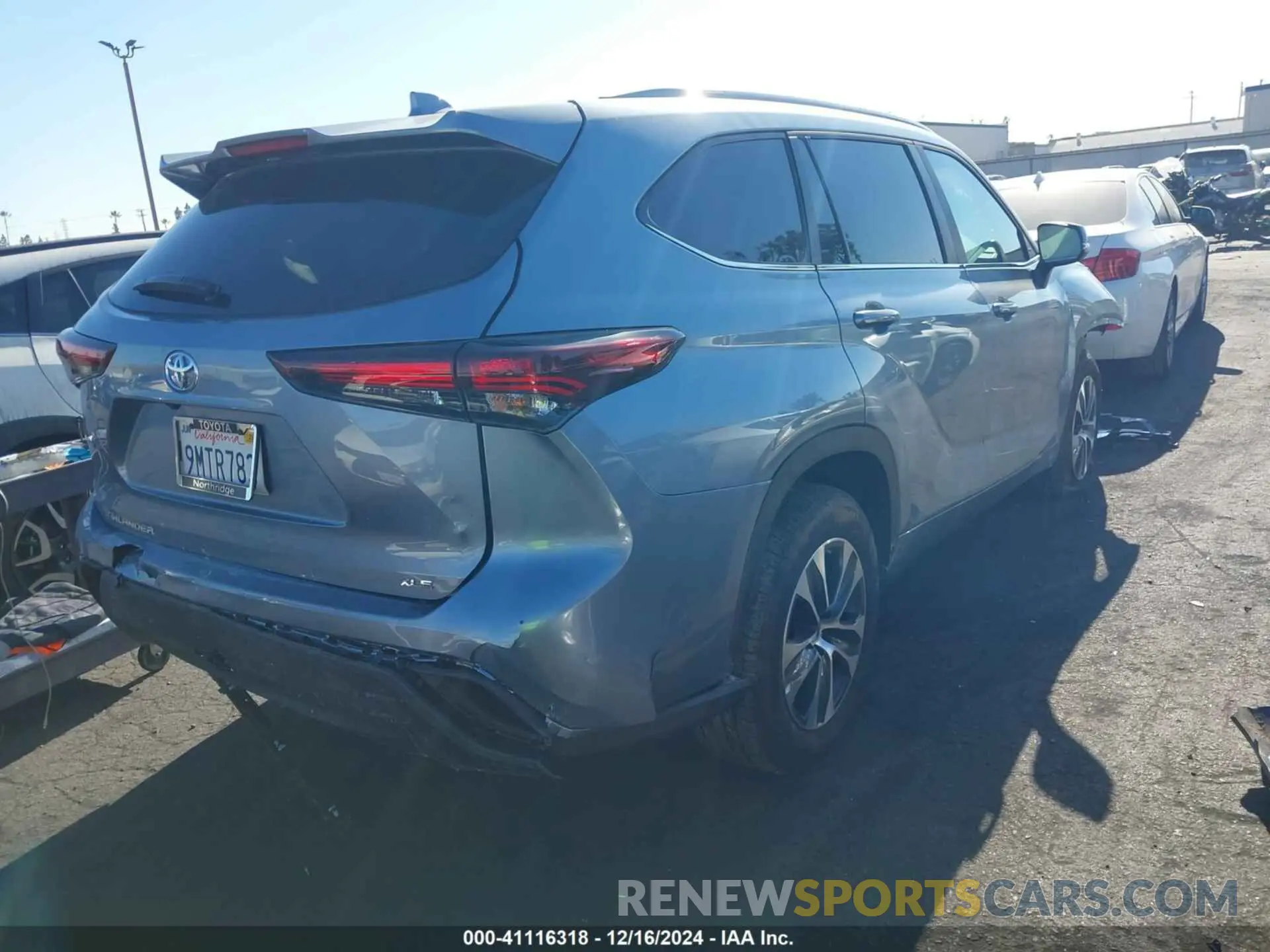 4 fotografías del automóvil dañado 5TDKDRAH1RS535919 TOYOTA HIGHLANDER 2024
