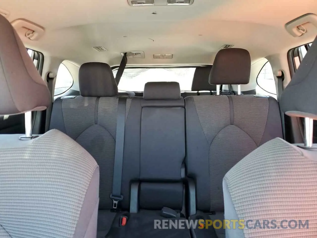 10 fotografías del automóvil dañado 5TDKDRAH2RS050379 TOYOTA HIGHLANDER 2024