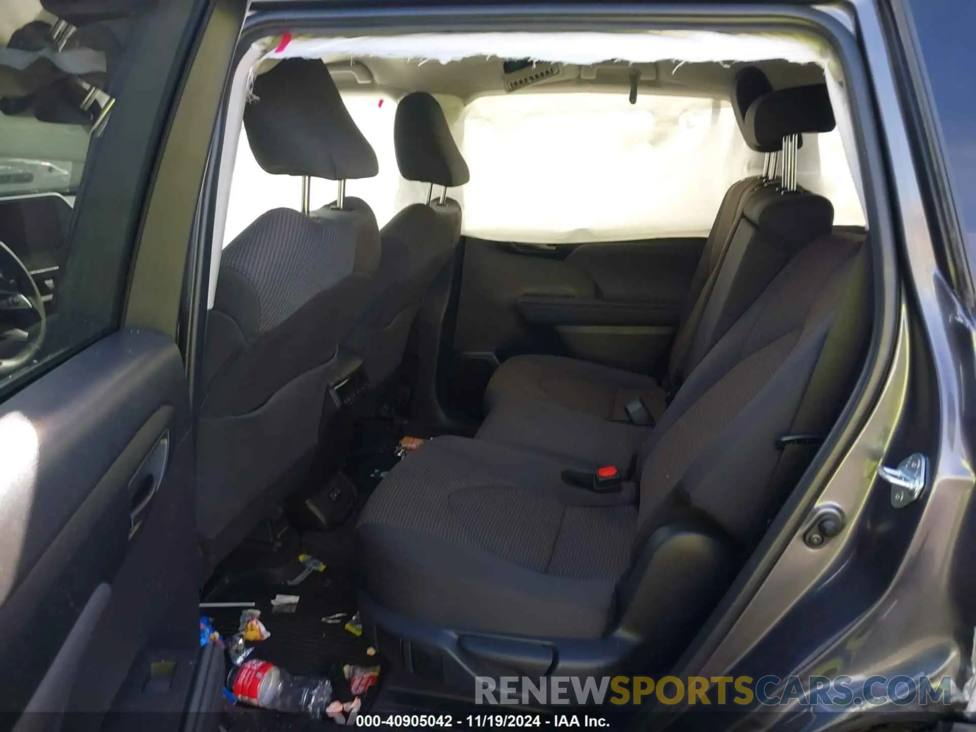 8 fotografías del automóvil dañado 5TDKDRAH2RS546248 TOYOTA HIGHLANDER 2024