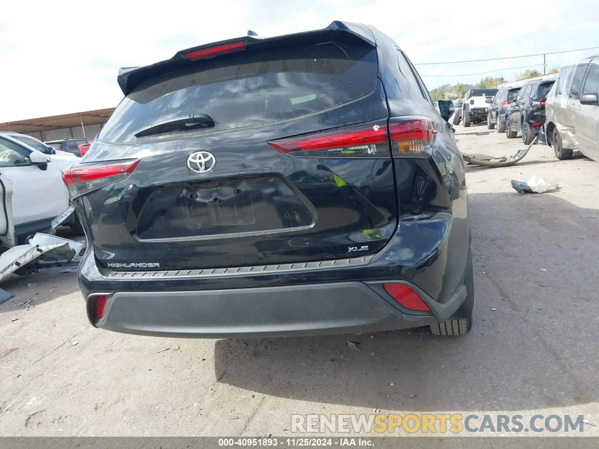 16 fotografías del automóvil dañado 5TDKDRAH3RS532987 TOYOTA HIGHLANDER 2024