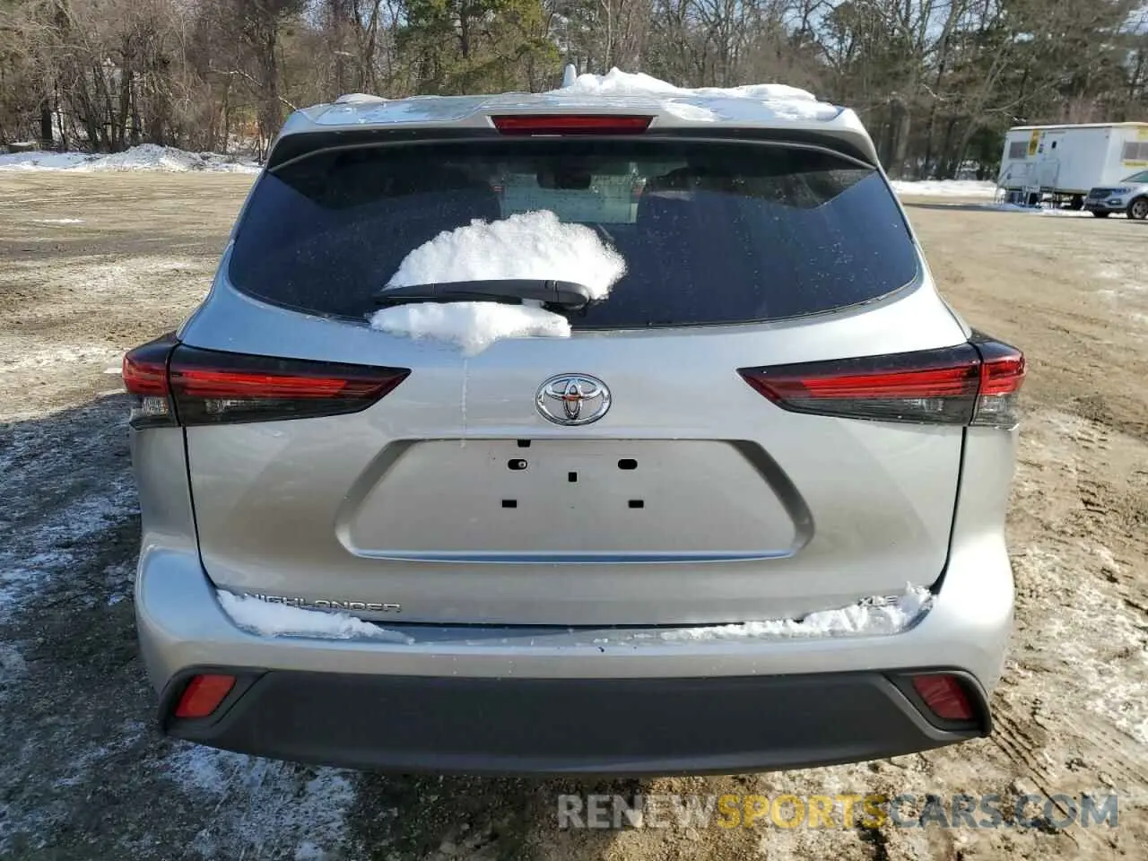 6 fotografías del automóvil dañado 5TDKDRAH3RS534450 TOYOTA HIGHLANDER 2024
