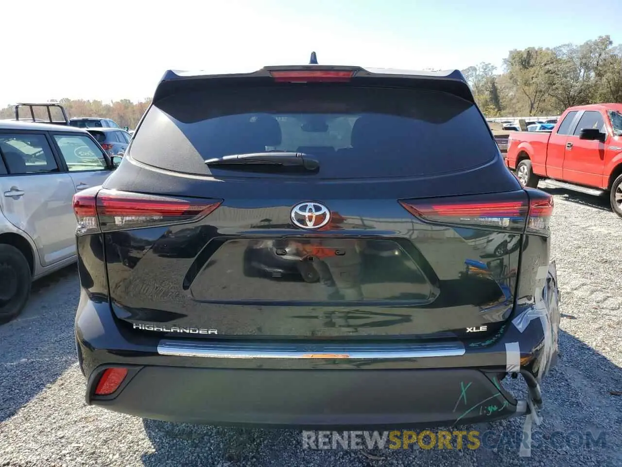6 fotografías del automóvil dañado 5TDKDRAH5RS530903 TOYOTA HIGHLANDER 2024