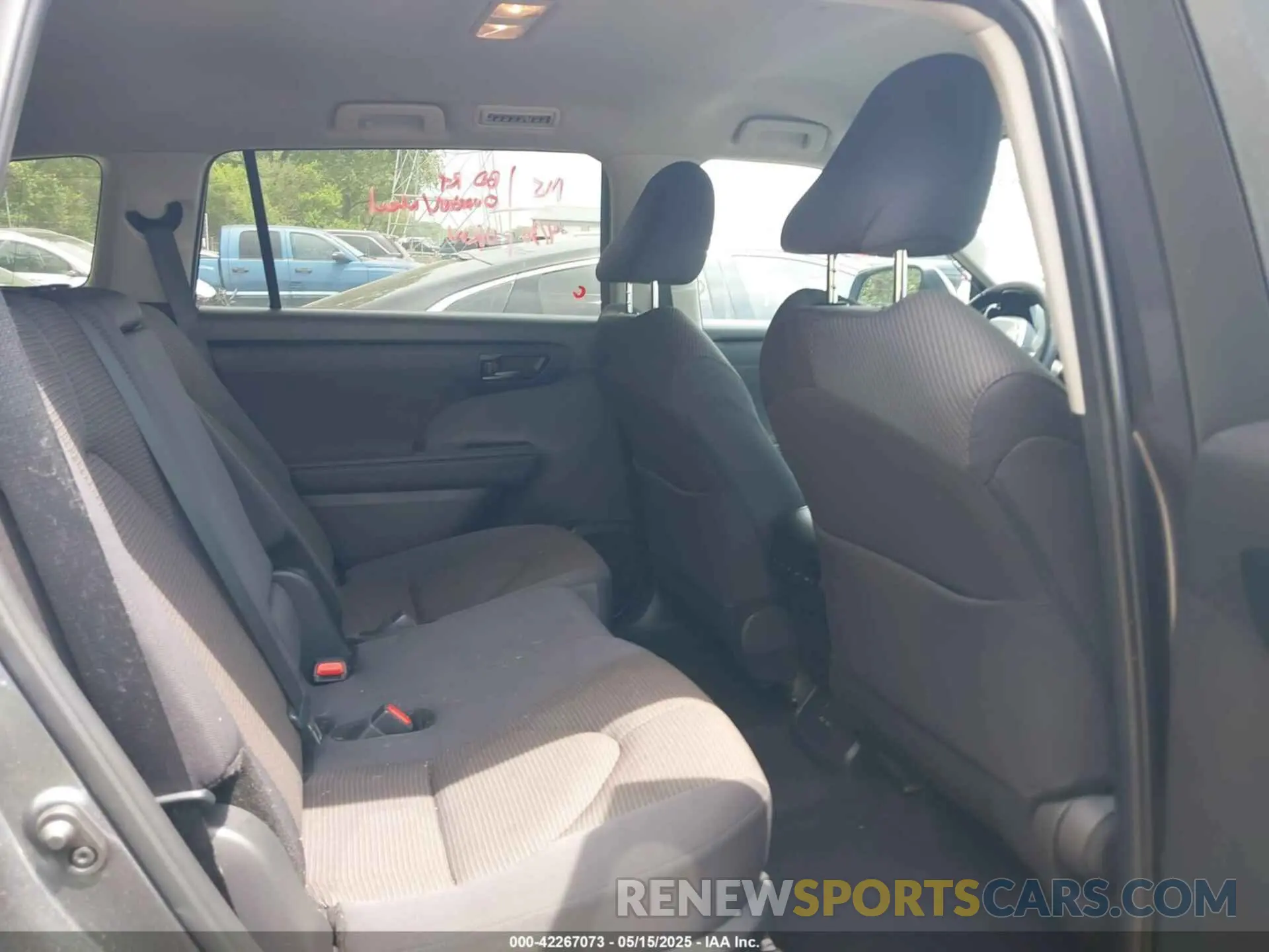 8 fotografías del automóvil dañado 5TDKDRAH6RS539383 TOYOTA HIGHLANDER 2024