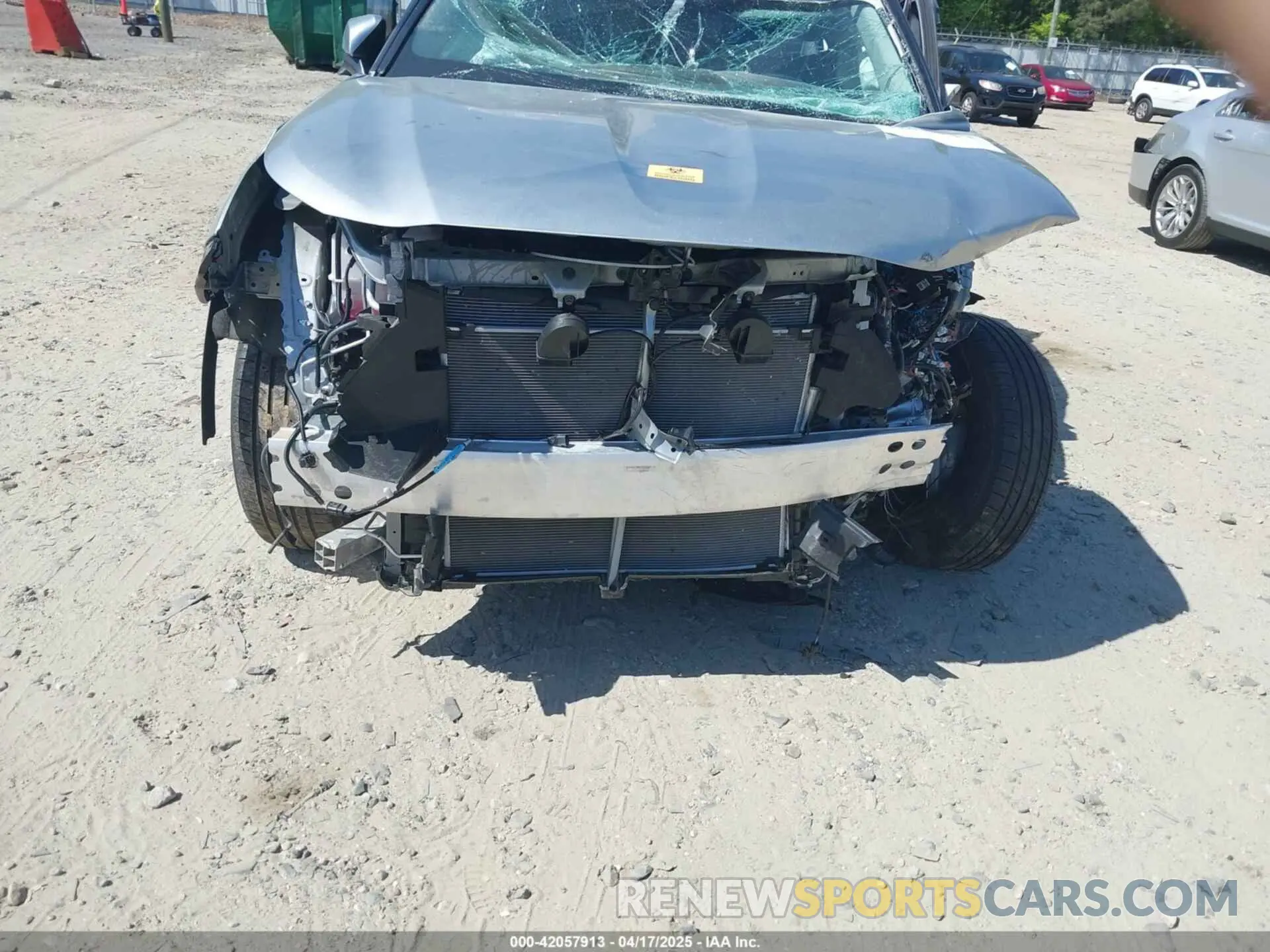 16 fotografías del automóvil dañado 5TDKDRAH7RS543426 TOYOTA HIGHLANDER 2024