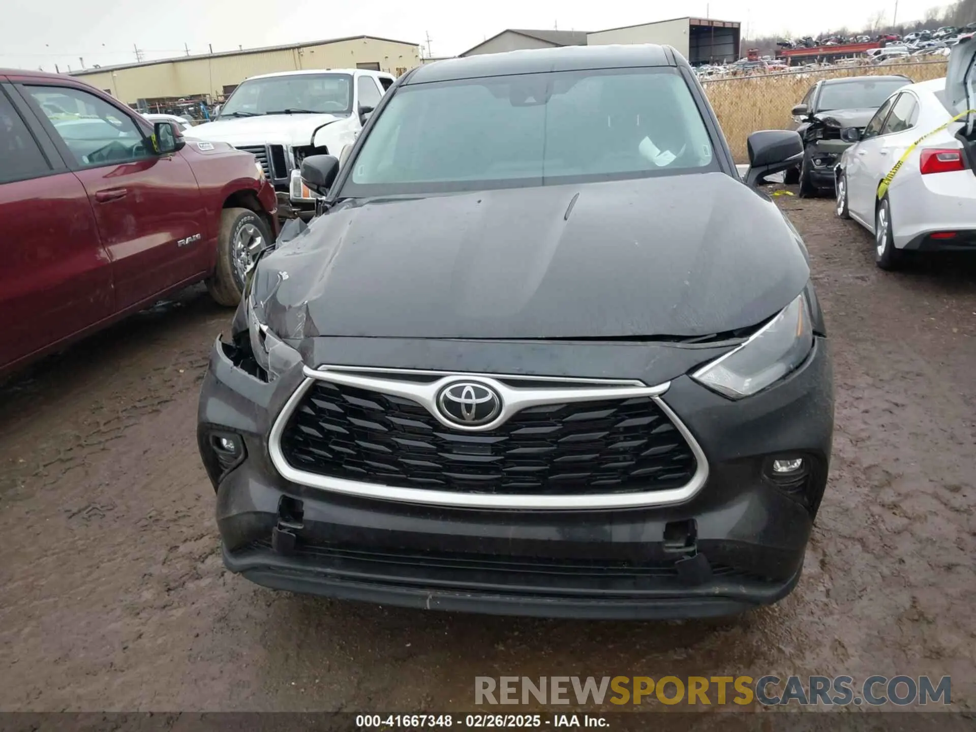 12 fotografías del automóvil dañado 5TDKDRAH8RS533245 TOYOTA HIGHLANDER 2024