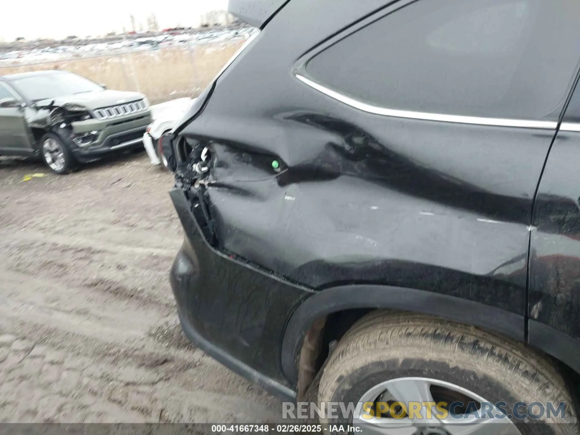 17 fotografías del automóvil dañado 5TDKDRAH8RS533245 TOYOTA HIGHLANDER 2024