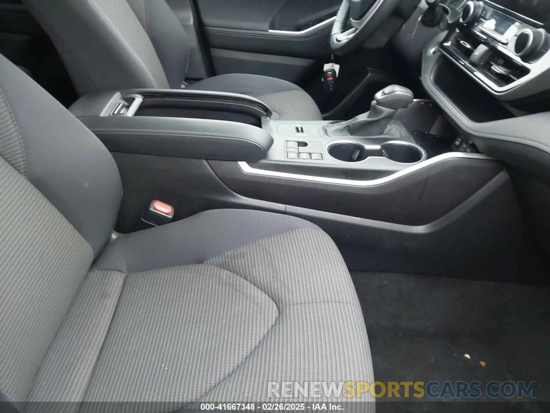 5 fotografías del automóvil dañado 5TDKDRAH8RS533245 TOYOTA HIGHLANDER 2024