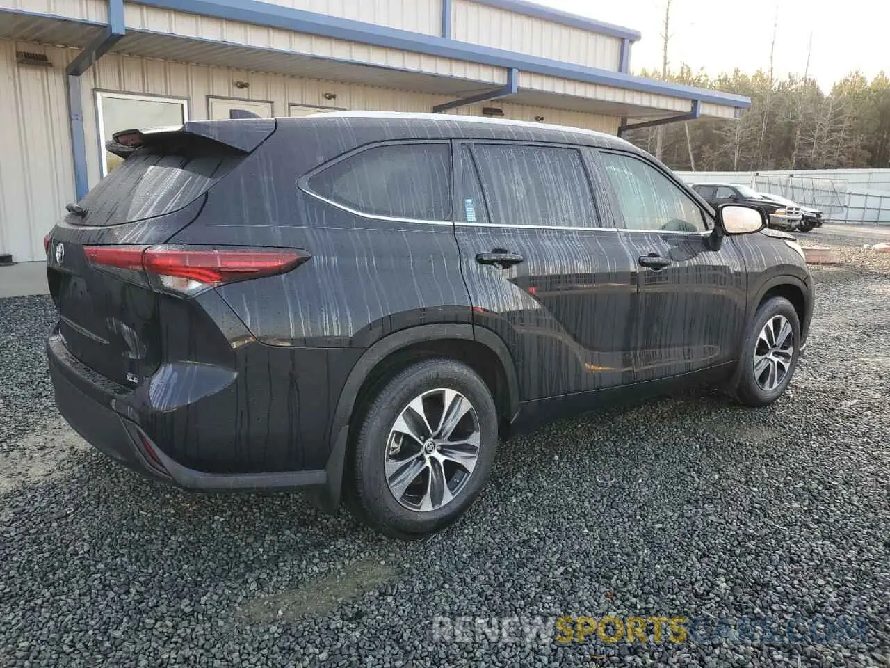 3 fotografías del automóvil dañado 5TDKDRAH8RS538252 TOYOTA HIGHLANDER 2024